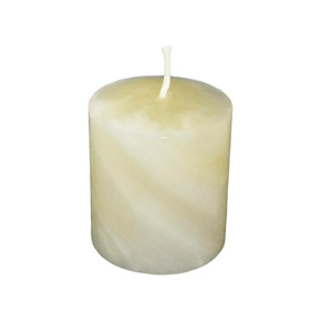 Pillar candle made of white beeswax 5.5x4.5